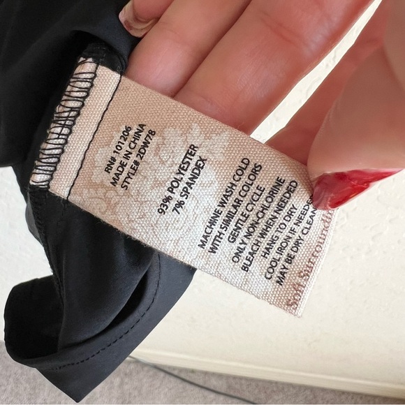 NWT Soft Surroundings Go Lively Travel Tee Top Black Womens XS - Picture 5 of 7